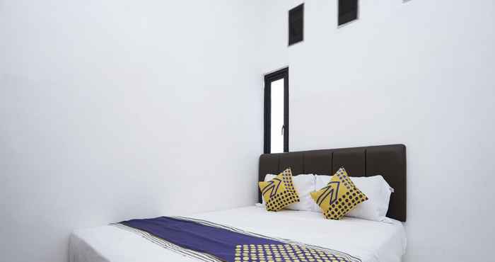 ห้องนอน SPOT ON 2479 Berkah Residence Syariah