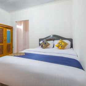 SPOT ON 2412 Mandala Residence 1, โรงแรม & ที่พัก Karawang