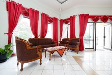 공용 공간 OYO 2403 Hotel Bip Solo