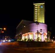 Bangunan 3 Mahkota Hotel Singkawang - CHSE Certified