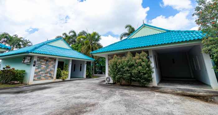 Lobby Khum Suk Resort