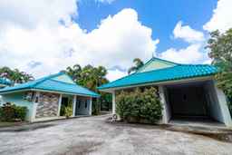 Khum Suk Resort, USD 28.10