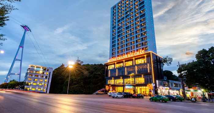 Bên ngoài Muong Thanh Grand Bai Chay Hotel