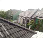 Nearby View and Attractions 7 Villa Batu Safir - 4 Bedroom