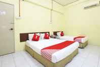 Bilik Tidur Super OYO 89651 Harmoni Hotel