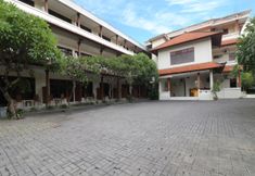 Exterior 3 SPOT ON 2426 Hotel Aget Jaya Ii