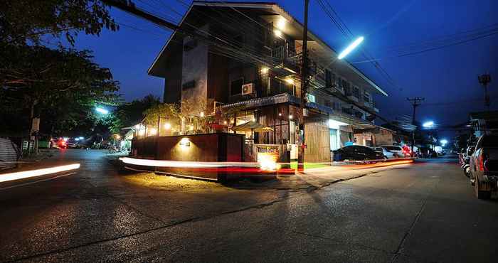 Luar Bangunan Tanwa Hotel