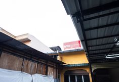 Exterior 4 OYO 1733 Pocut Residence Syariah