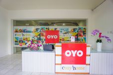 로비 OYO 1838 COZY Home
