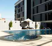 Swimming Pool 3 B2 Amata Nakorn Premier Hotel