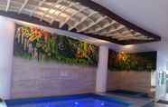 Swimming Pool 2 Opa Hotel Palembang