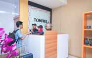 Lobi 4 TONITEL Hotel Malioboro Yogyakarta