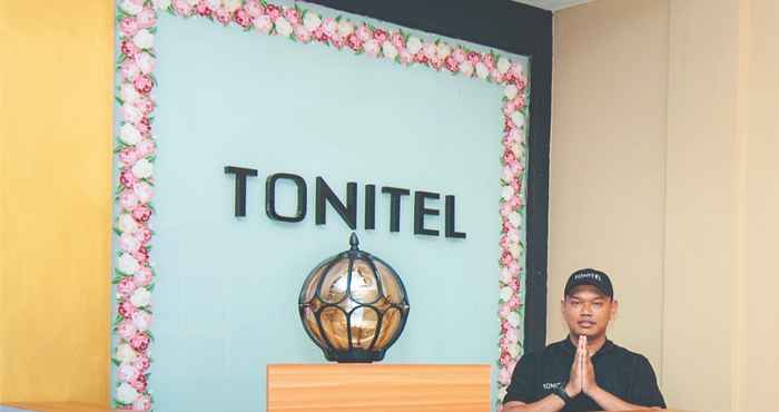 Lobi TONITEL Hotel Malioboro Yogyakarta