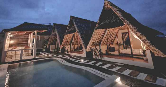 Kolam Renang Capila Villa Bali