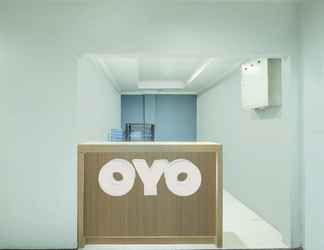 Lobby 2 OYO Living 2195 Al Jazeerah Residence Syariah