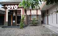 ภายนอกอาคาร 2 OYO 2202 Delima Residence Syariah