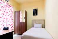 Bedroom OYO Life 2203 Homestay 2go