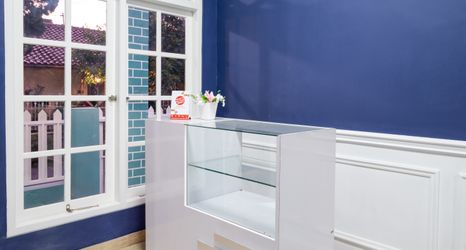 Lobi 2 OYO 2224 Lousiana House Near RS Condong Catur