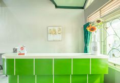 Lobi 5 OYO 2227 Raka Residence Syariah Karawang