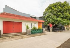 Luar Bangunan 3 OYO 2227 Raka Residence Syariah Karawang