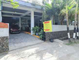 Exterior 2 Rumah Lina