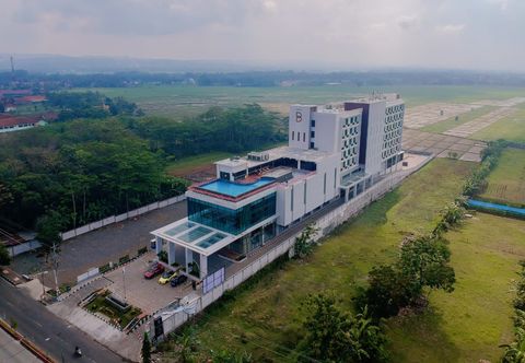 Exterior Braling Grand Hotel Purbalingga, Azana Hotels Collection