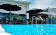 Swimming Pool 4 Braling Grand Hotel by Azana Purbalingga