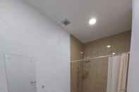 In-room Bathroom Villa Pesona Karang Hawu Pelabuhan Ratu