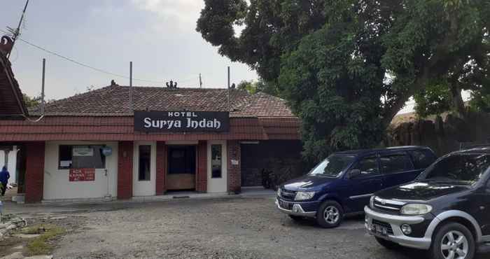 Luar Bangunan Surya Indah Hotel