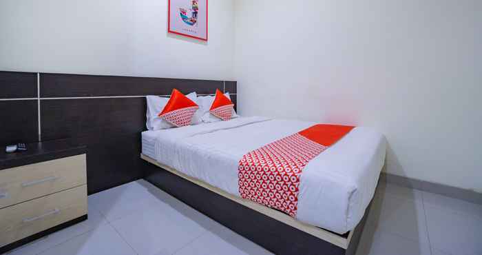 Bedroom OYO 2357 Syariah Grand Raudhah Near RSU Tanah Abang