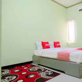 Bedroom1OYO Life 2508 Alba Suites Homestay Syariah,Musholla Al Burhany Rejosari飯店
