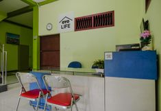 Lobby 5 OYO Life 2508 Alba Suites Homestay Syariah