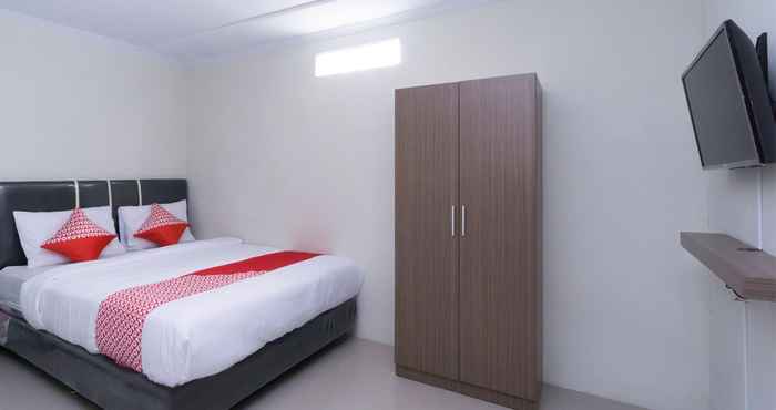 Bedroom OYO 2444 Sera House Near RS Condong Catur