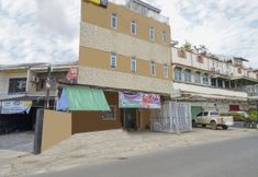 外部的 2 SPOT ON 2294 Mega Residence