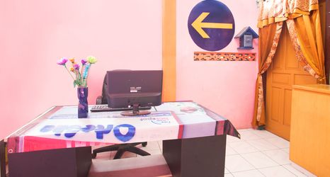 Lobby 2 SPOT ON 2514 Homestay Ortegha