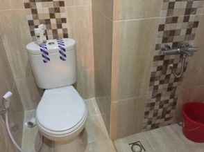 Toilet Kamar 4 Apartemen Green Pramuka City BG07GH