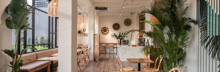 Lobby La Boheme, Rooms and Coffee