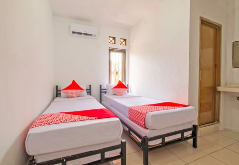 Kamar Tidur OYO 2562 Pondok Tajlibu Syifa Syariah