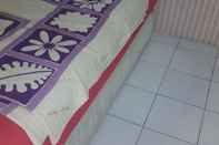 Kamar Tidur 2 Bedroom Residence at Apartment Kalibata City By Aisyah 21 Property