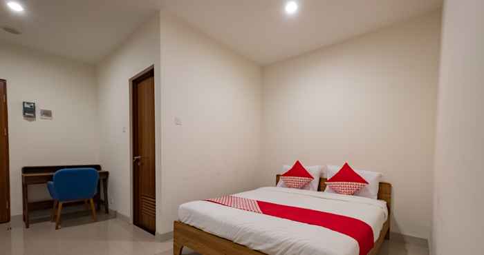 Kamar Tidur OYO 2245 Apartment Grand Kamala Lagoon