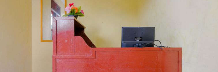 Lobi SPOT ON 2219 Madina Residence Syariah