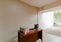 Lobby 5 OYO 2228 Arwinda Costel Syariah