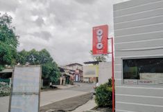 Exterior 3 OYO 2228 Arwinda Costel Syariah