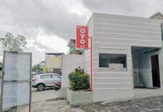 Exterior 2 OYO 2228 Arwinda Costel Syariah