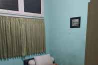 Bedroom OYO 2236 Wisma Kurnia Raharja