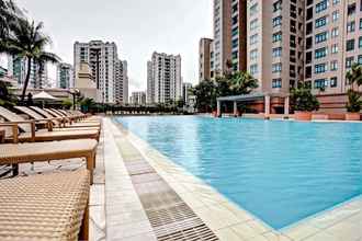 Kolam Renang 4 Great World Serviced Apartments