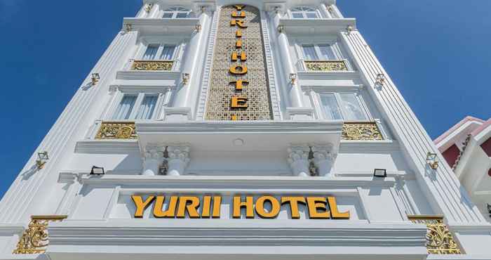Exterior Yurii Hotel