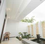 Toilet Kamar 5 Bening Syariah Hotel Boutique