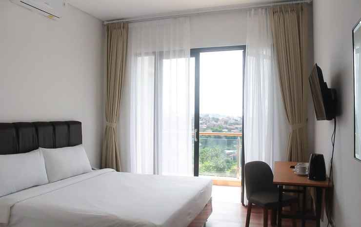 Are You and I Bed and Breakfast Bandung - Superior Room Superior Room