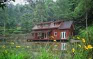 Bangunan 2 Mooi Lake House Luxury Villa